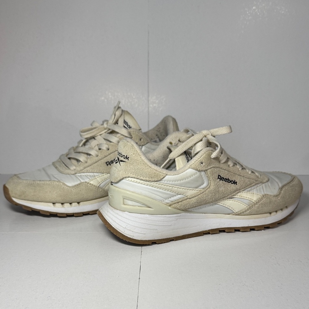 Reebok Women's Beige and White Sneakers